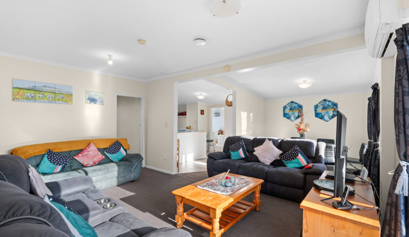 2/48 Awatea Road, Hornby, Christchurch,  Canterbury 8024 Cantebury