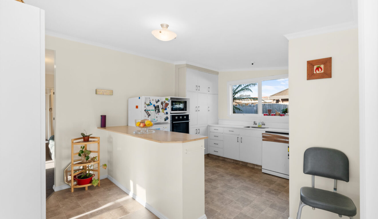 2/48 Awatea Road, Hornby, Christchurch,  Canterbury 8024 Cantebury