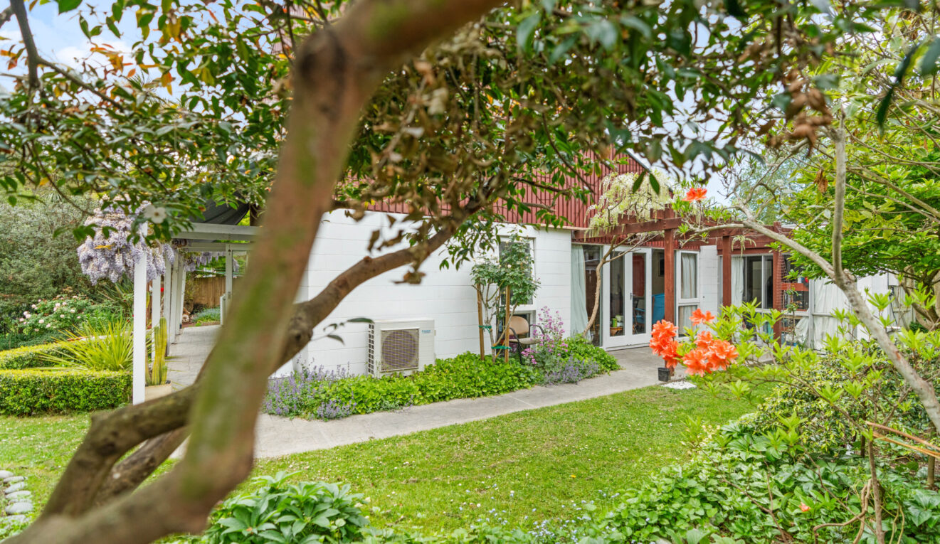 C/84 Avonhead Road, Avonhead, Christchurch,  New Zealand