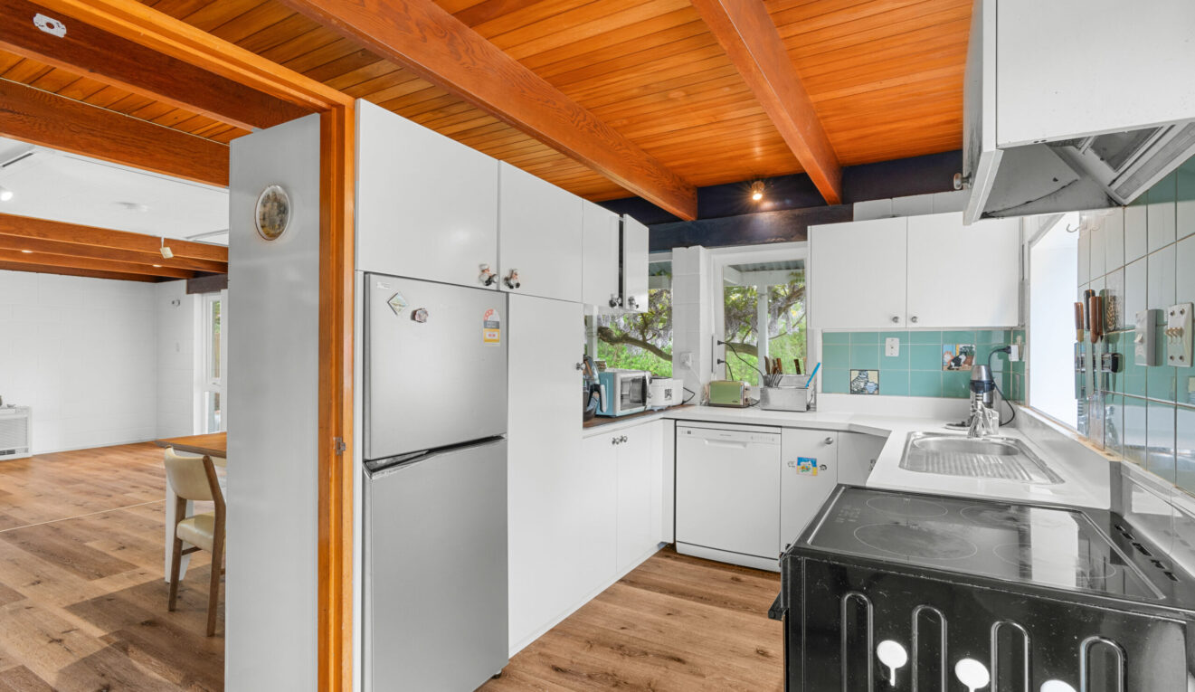 C/84 Avonhead Road, Avonhead, Christchurch,  New Zealand