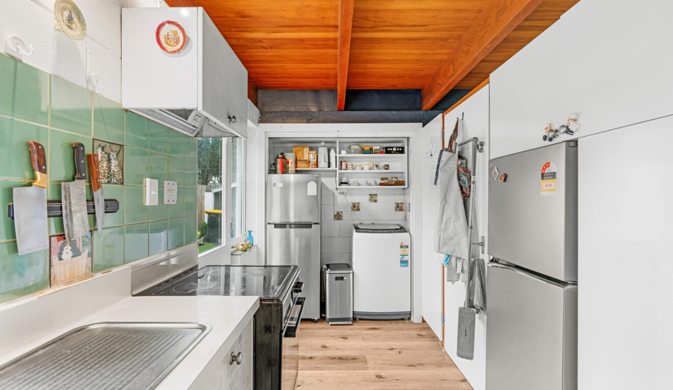 C/84 Avonhead Road, Avonhead, Christchurch,  New Zealand