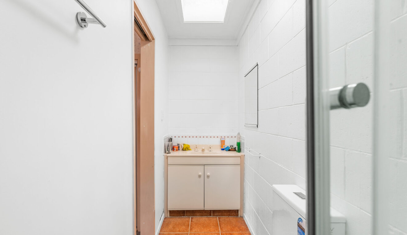 C/84 Avonhead Road, Avonhead, Christchurch,  New Zealand