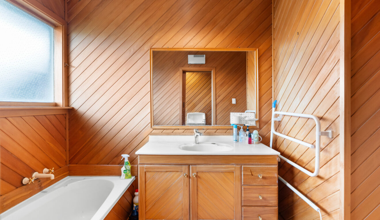 8 Kirkdale Place, Avonhead, Christchurch,  New Zealand 8042 New Zealand