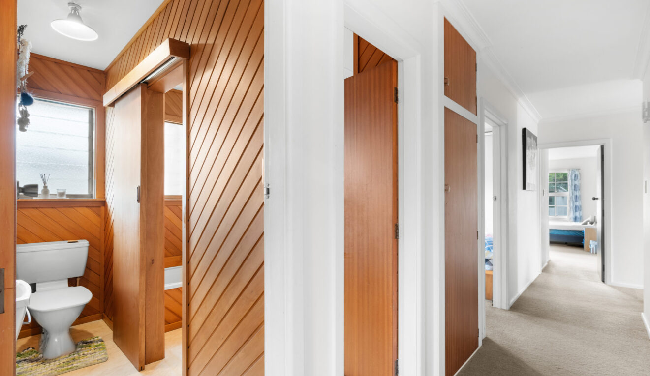 8 Kirkdale Place, Avonhead, Christchurch,  New Zealand 8042 New Zealand