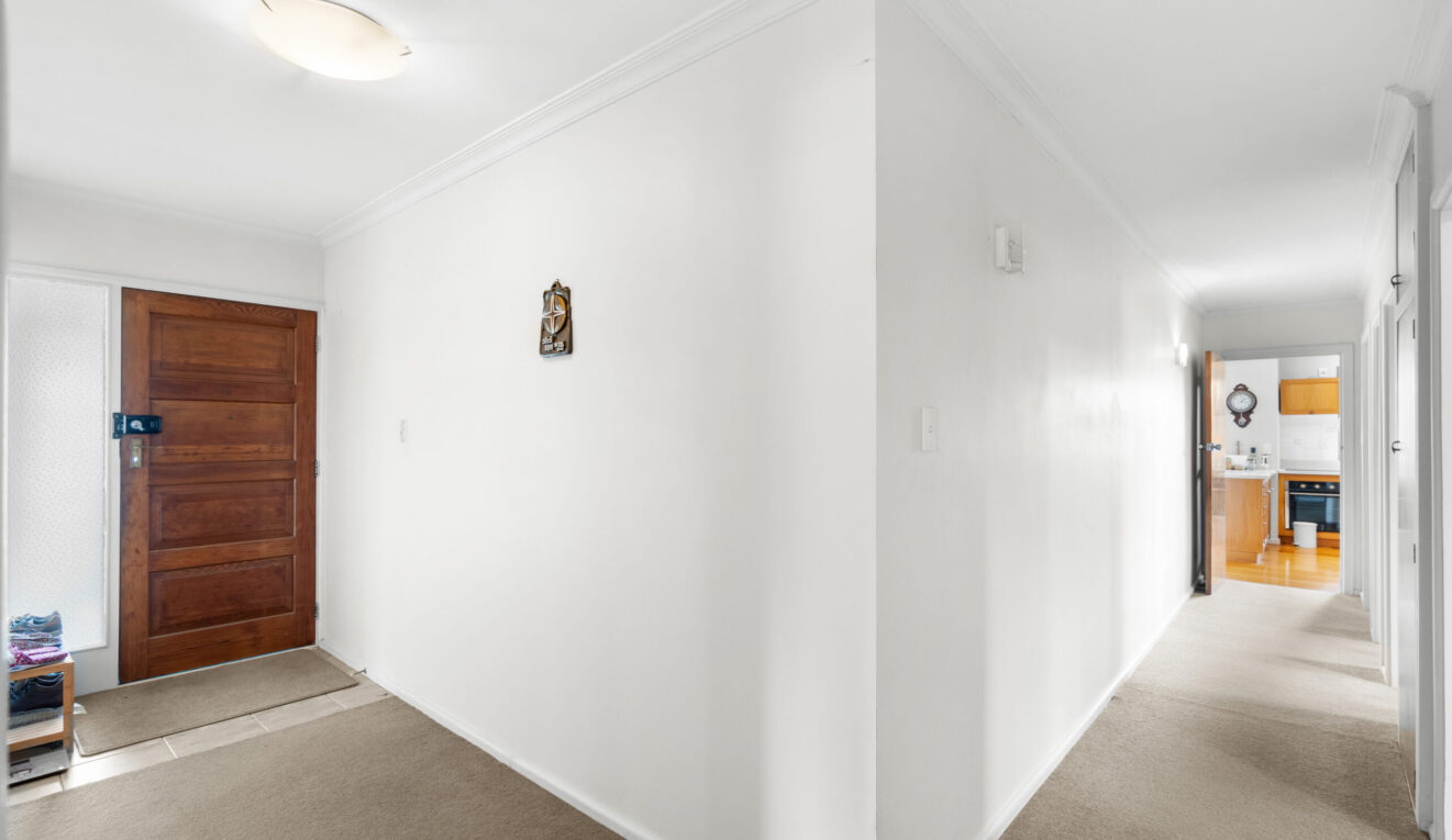 8 Kirkdale Place, Avonhead, Christchurch,  New Zealand 8042 New Zealand