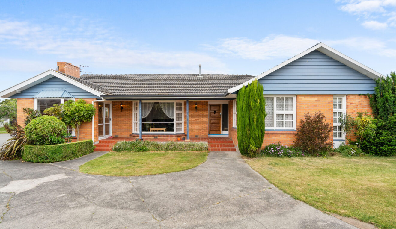 8 Kirkdale Place, Avonhead, Christchurch,  New Zealand 8042 New Zealand