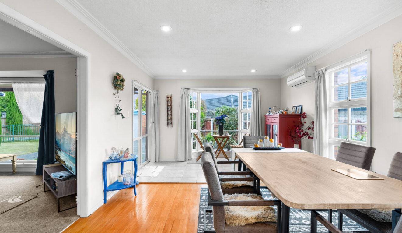 8 Kirkdale Place, Avonhead, Christchurch,  New Zealand 8042 New Zealand