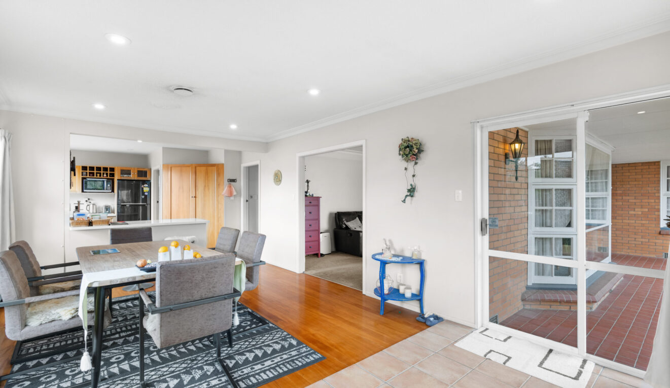 8 Kirkdale Place, Avonhead, Christchurch,  New Zealand 8042 New Zealand