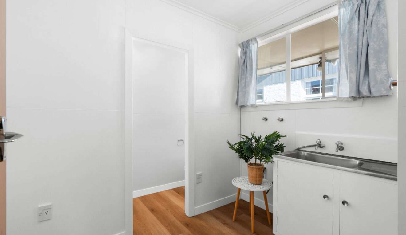 2 Moorpark Place, Ilam, Christchurch,   8041 New Zealand