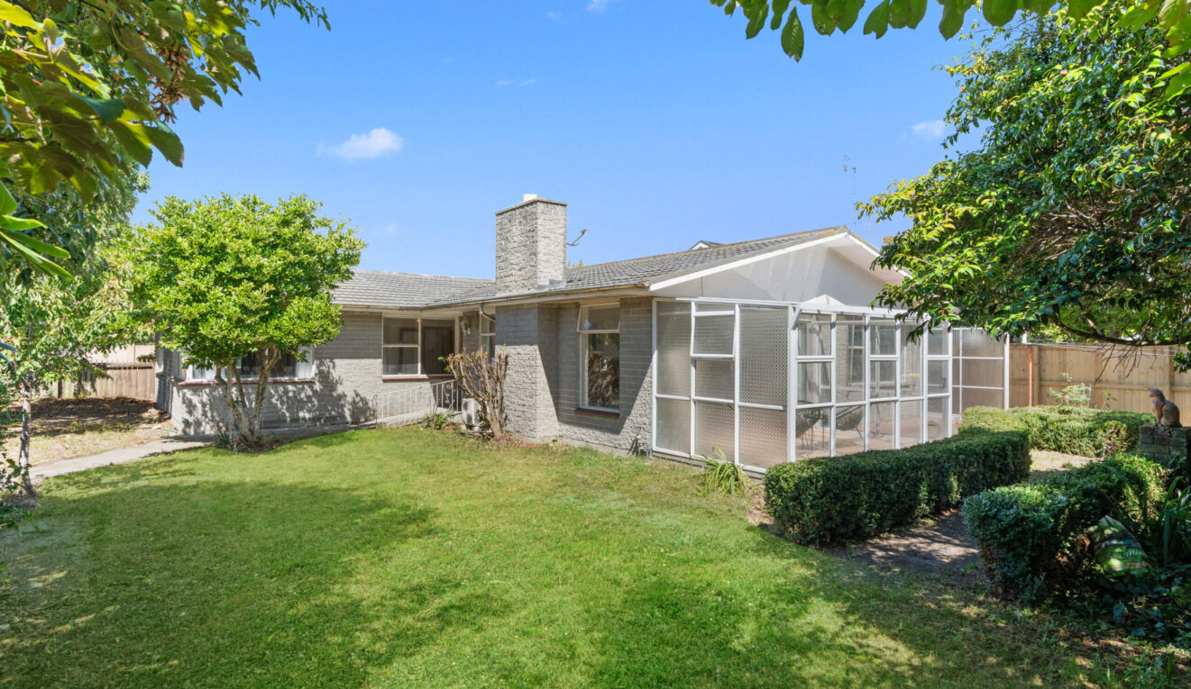 2 Moorpark Place, Ilam, Christchurch,   8041 New Zealand